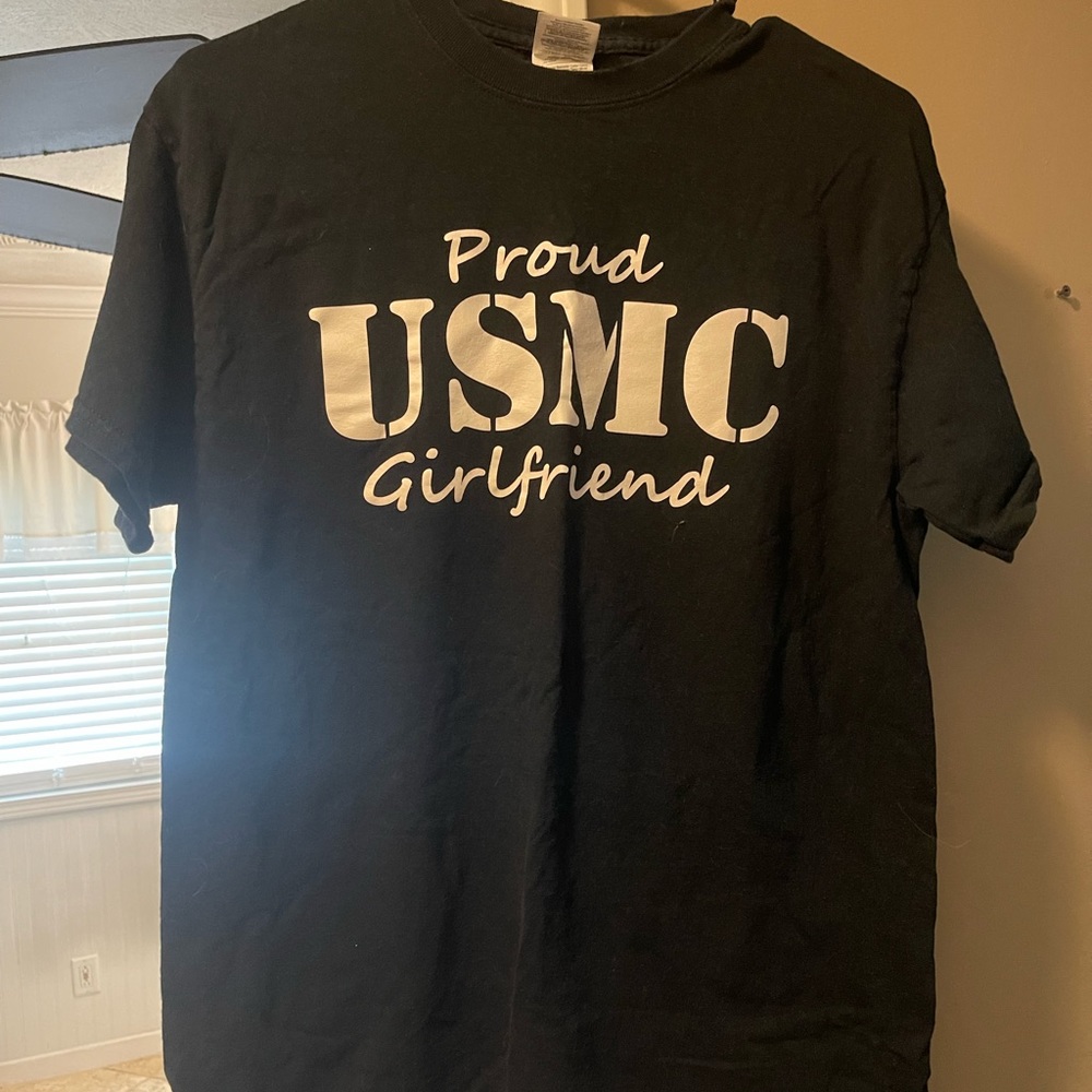 Proud USMC Girlfriend Tee - Medium